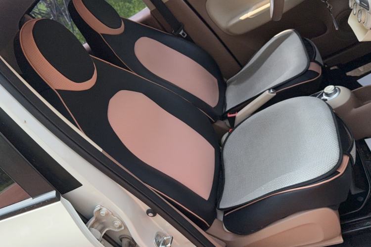 Used Wuling Hongguang MINIEV 2025 Four-Door Version Advanced Edition Right Front Seat