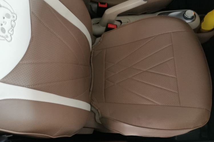 Used Wuling Hongguang MINIEV 2025 Four-Door Version Advanced Edition Right Front Seat