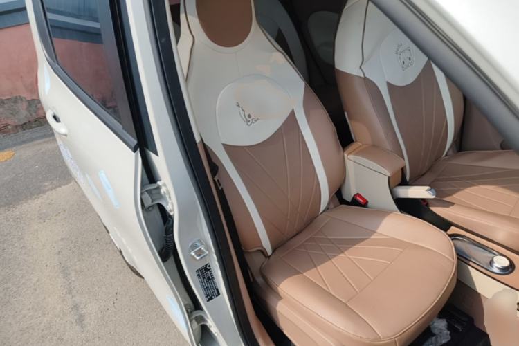 Used Wuling Hongguang MINIEV 2025 Four-Door Version Advanced Edition Right Front Seat