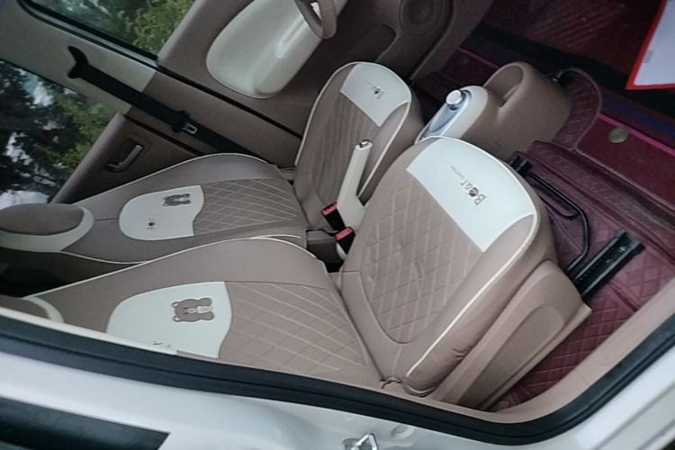 Used Wuling Hongguang MINIEV 2025 Four-Door Version Advanced Edition Right Front Seat