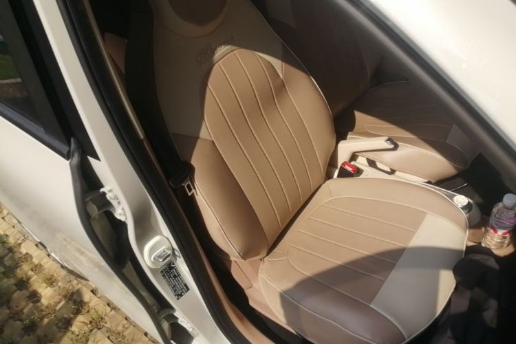 Used Wuling Hongguang MINIEV 2025 Four-Door Version Advanced Edition Right Front Seat