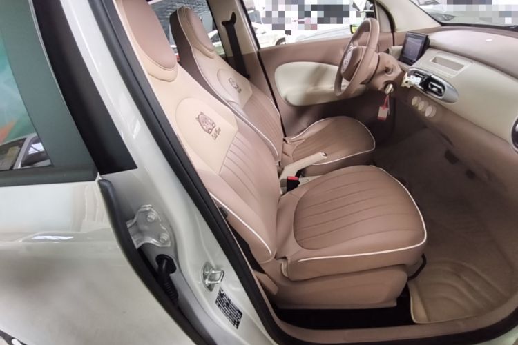 Used Wuling Hongguang MINIEV 2025 Four-Door Version Advanced Edition Right Front Seat