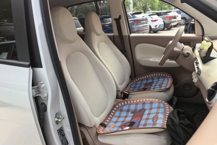 Used Wuling Hongguang MINIEV 2025 Four-Door Version Premium Edition Right Front Seat