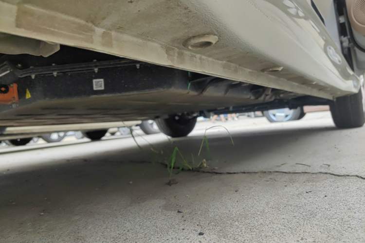 Used Wuling Hongguang MINIEV 2025 Four-Door Version Zhenxiang+ Edition Right Side Sill
