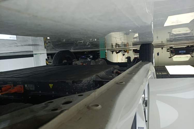 Used Wuling Hongguang MINIEV 2025 Four-Door Version 301km Zhenxiang+ Model Right Side Sill