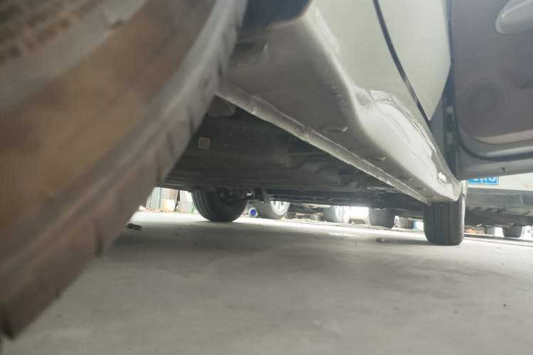 Used Wuling Hongguang MINIEV 2025 Four-Door Version Advanced Edition Right Side Sill