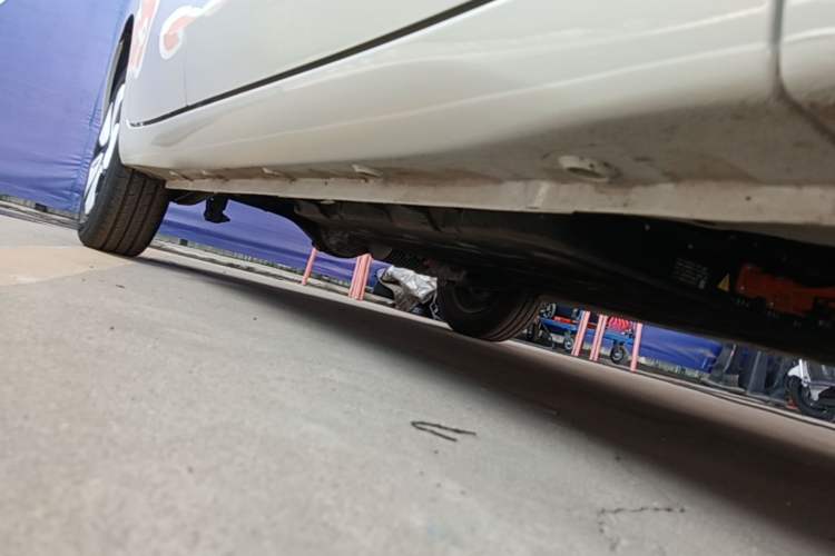 Used Wuling Hongguang MINIEV 2025 Four-Door Version Advanced Edition Right Side Sill