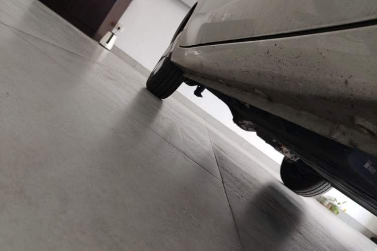 Used Wuling Hongguang MINIEV 2025 Four-Door Version Advanced Edition Right Side Sill