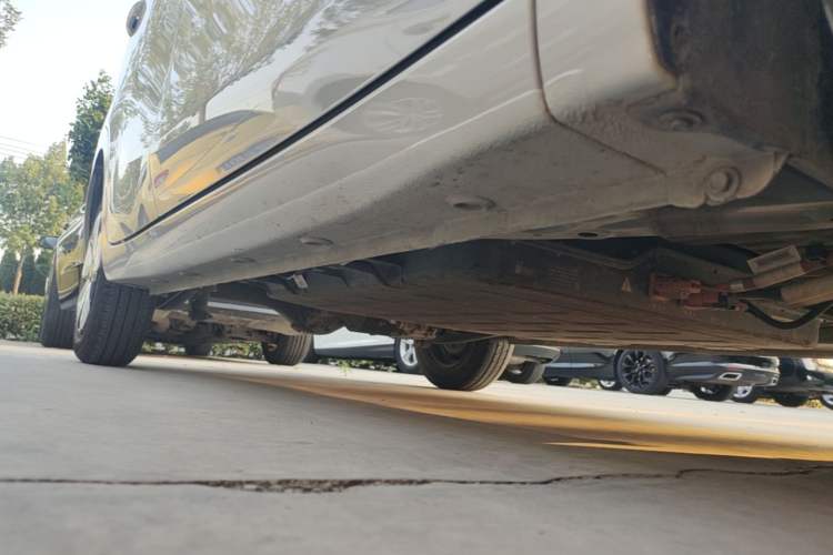 Used Wuling Hongguang MINIEV 2025 Four-Door Version Advanced Edition Right Side Sill