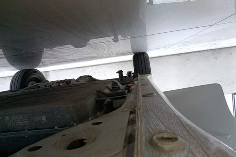 Used Wuling Hongguang MINIEV 2025 Four-Door Version Advanced Edition Right Side Sill