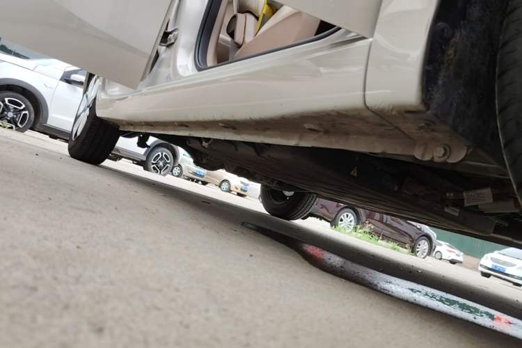 Used Wuling Hongguang MINIEV 2025 Four-Door Version Zhenxiang+ Edition Right Side Sill