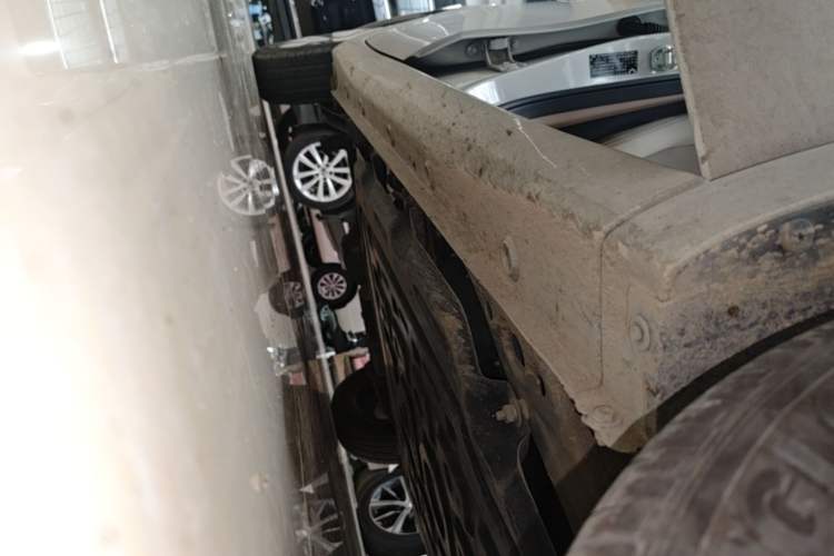 Used Wuling Hongguang MINIEV 2025 Four-Door Version Zhenxiang+ Edition Right Side Sill