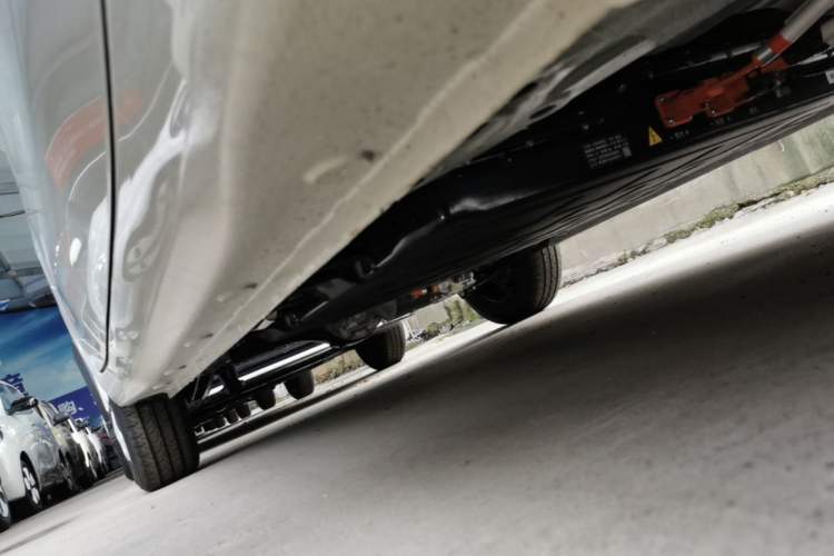 Used Wuling Hongguang MINIEV 2025 Four-Door Version Advanced Edition Right Side Sill