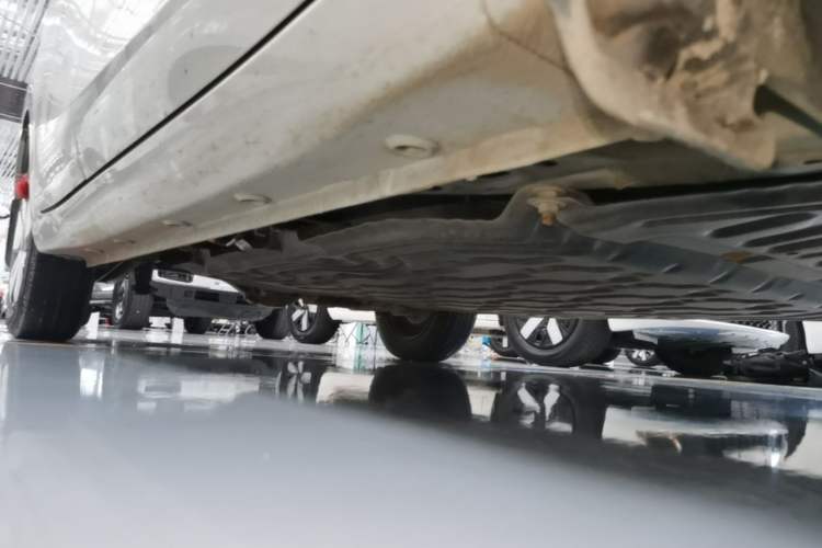Used Wuling Hongguang MINIEV 2025 Four-Door Version Advanced Edition Right Side Sill