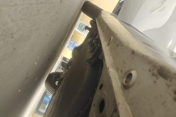 Used Wuling Hongguang MINIEV 2025 Four-Door Version Zhenxiang+ Edition Right Side Sill