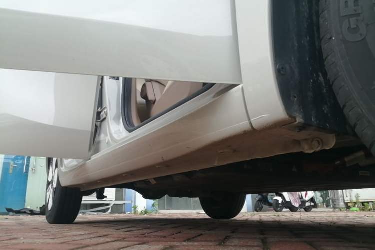 Used Wuling Hongguang MINIEV 2025 Four-Door Version Advanced Edition Right Side Sill