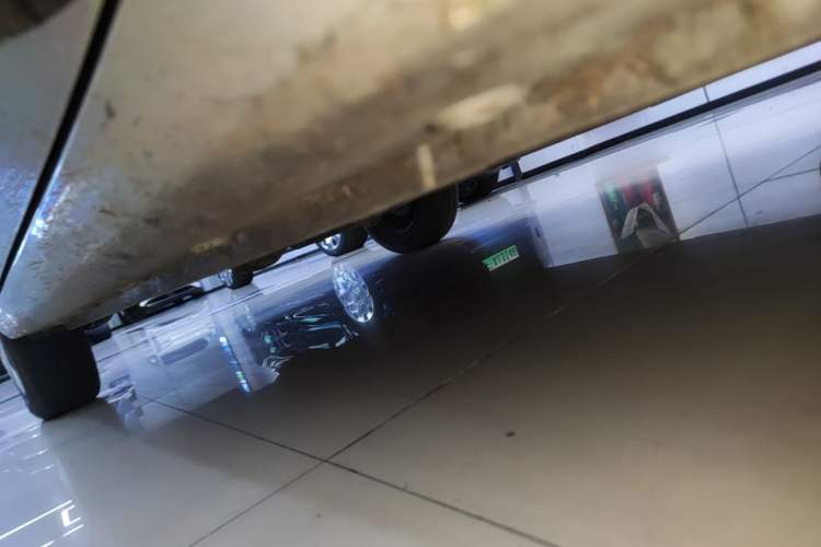 Used Wuling Hongguang MINIEV 2025 Four-Door Version Advanced Edition Right Side Sill