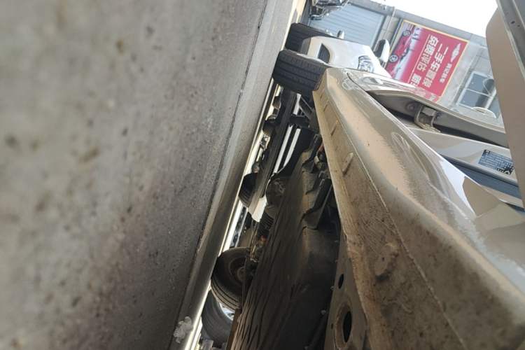 Used Wuling Hongguang MINIEV 2025 Four-Door Version Advanced Edition Right Side Sill