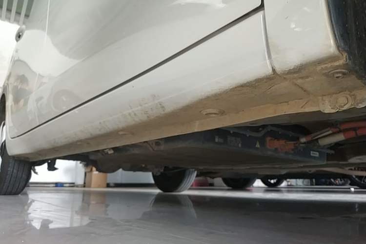 Used Wuling Hongguang MINIEV 2025 Four-Door Version Advanced Edition Right Side Sill