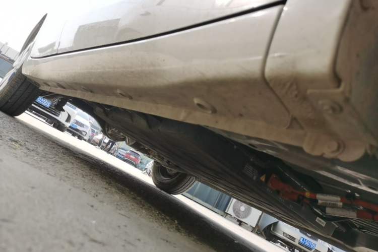 Used Wuling Hongguang MINIEV 2025 Four-Door Version Advanced Edition Right Side Sill