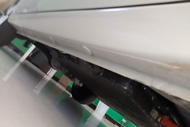 Used Wuling Hongguang MINIEV 2025 Four-Door Version Advanced Edition Right Side Sill