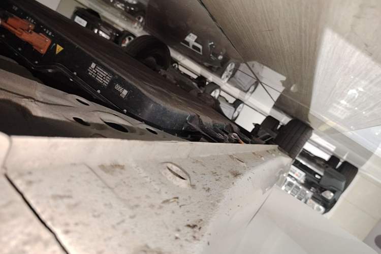 Used Wuling Hongguang MINIEV 2025 Four-Door Version Advanced Edition Right Side Sill