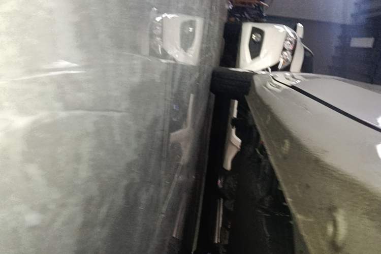 Used Wuling Hongguang MINIEV 2025 Four-Door Version Zhenxiang+ Edition Right Side Sill