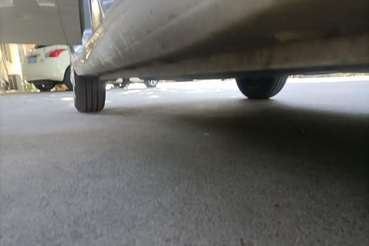 Used Wuling Hongguang MINIEV 2025 Four-Door Version Advanced Edition Right Side Sill