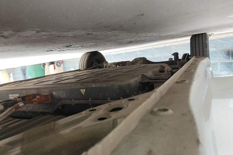 Used Wuling Hongguang MINIEV 2025 Four-Door Version Advanced Edition Right Side Sill