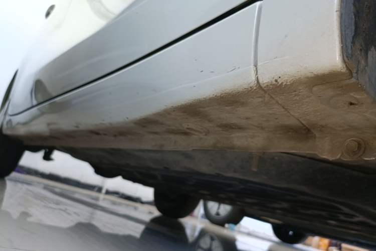 Used Wuling Hongguang MINIEV 2025 Four-Door Version Advanced Edition Right Side Sill