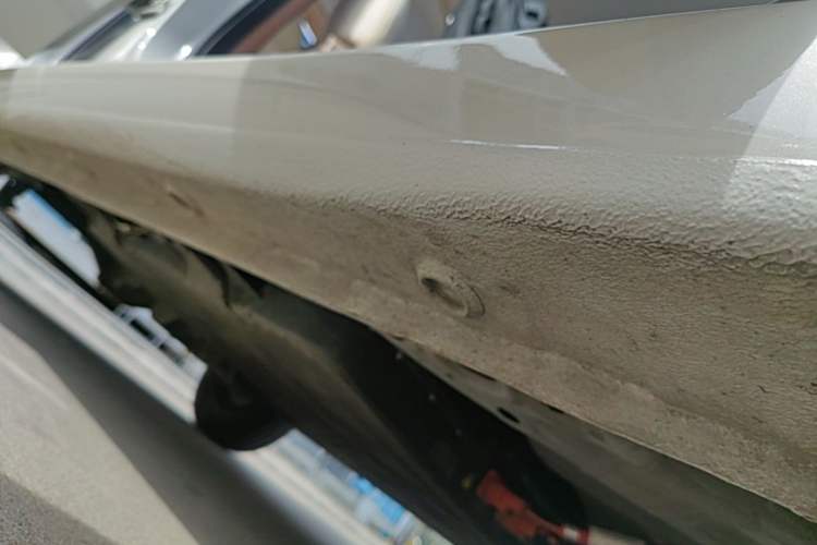 Used Wuling Hongguang MINIEV 2025 Four-Door Version Advanced Edition Right Side Sill