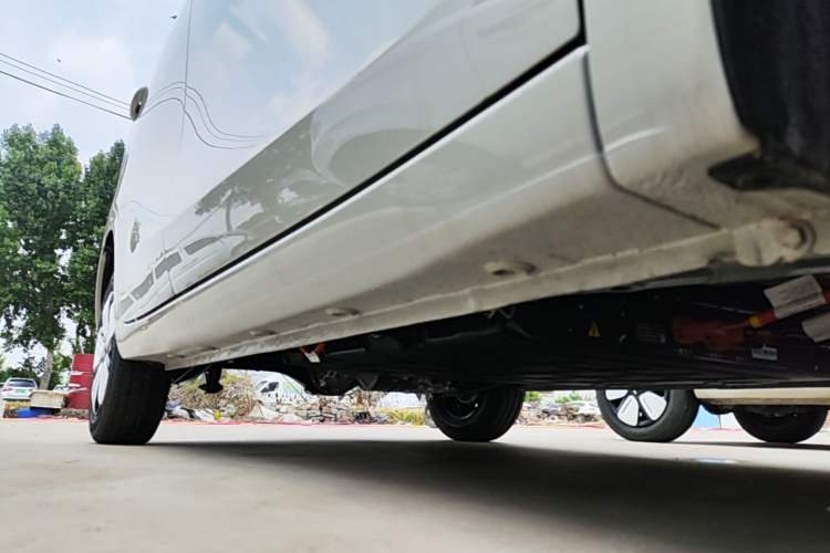 Used Wuling Hongguang MINIEV 2025 Four-Door Version Advanced Edition Right Side Sill