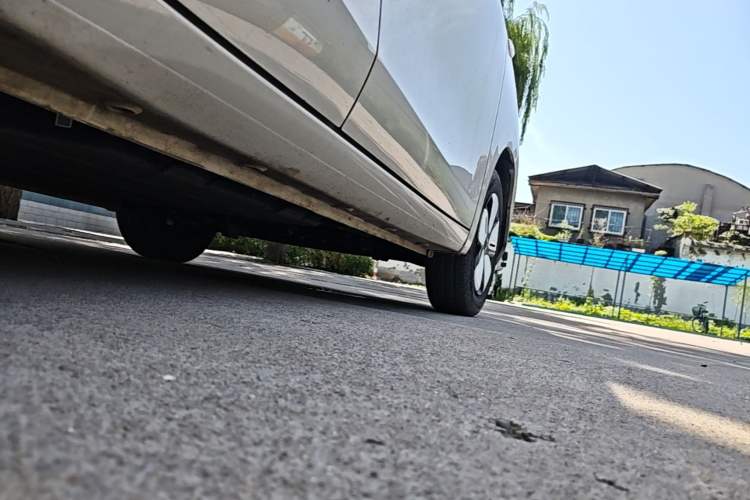 Used Wuling Hongguang MINIEV 2025 Four-Door Version Zhenxiang+ Edition Right Side Sill