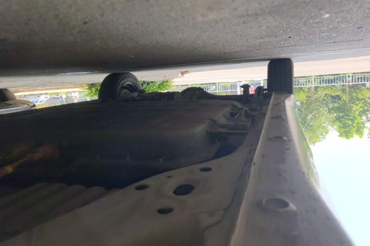 Used Wuling Hongguang MINIEV 2025 Four-Door Version Advanced Edition Right Side Sill