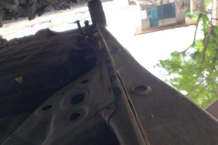 Used Wuling Hongguang MINIEV 2025 Four-Door Version Advanced Edition Right Side Sill