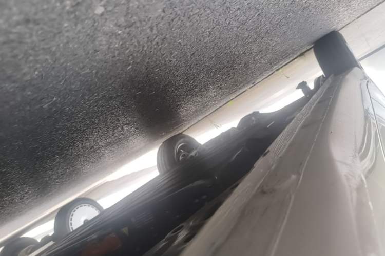 Used Wuling Hongguang MINIEV 2025 Four-Door Version Advanced Edition Right Side Sill