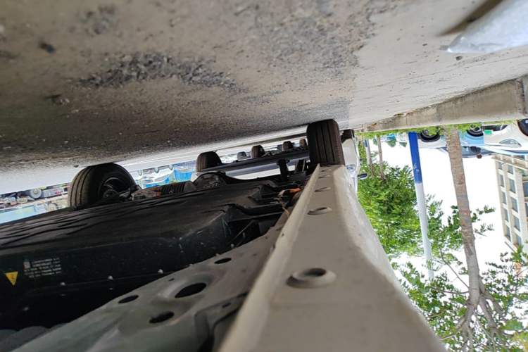 Used Wuling Hongguang MINIEV 2025 Four-Door Version Advanced Edition Right Side Sill