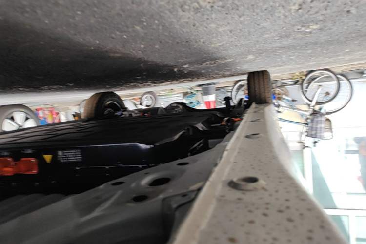 Used Wuling Hongguang MINIEV 2025 Four-Door Version Advanced Edition Right Side Sill
