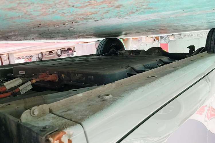 Used Wuling Hongguang MINIEV 2025 Four-Door Version Advanced Edition Right Side Sill