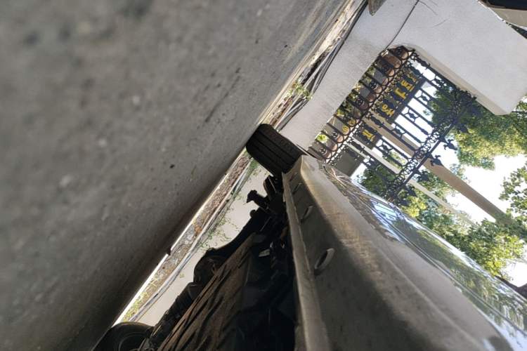 Used Wuling Hongguang MINIEV 2025 Four-Door Version Premium Edition Right Side Sill