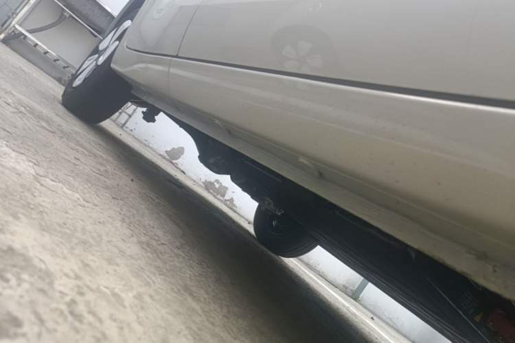 Used Wuling Hongguang MINIEV 2025 Four-Door Version Advanced Edition Right Side Sill