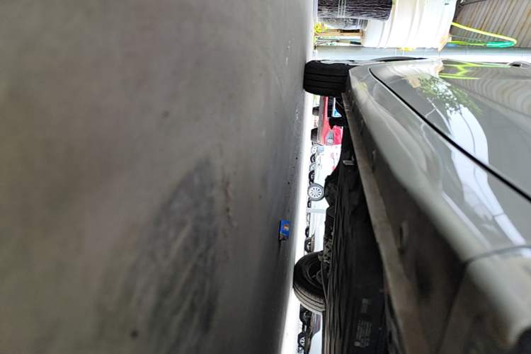 Used Wuling Hongguang MINIEV 2025 Four-Door Version Advanced Edition Right Side Sill