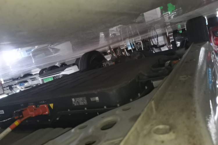 Used Wuling Hongguang MINIEV 2025 Four-Door Version Advanced Edition Right Side Sill