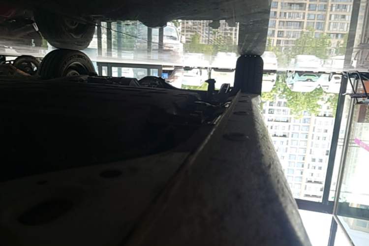 Used Wuling Hongguang MINIEV 2025 Four-Door Version Advanced Edition Right Side Sill