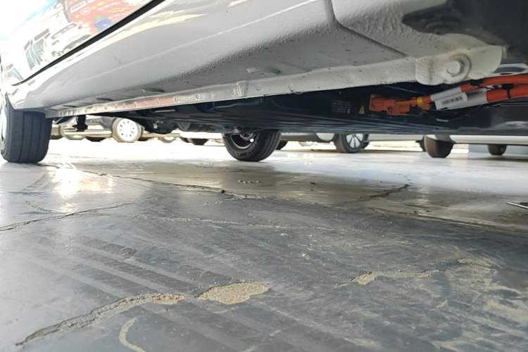 Used Wuling Hongguang MINIEV 2025 Four-Door Version Advanced Edition Right Side Sill
