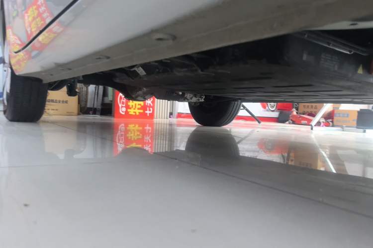 Used Wuling Hongguang MINIEV 2025 Four-Door Version Advanced Edition Right Side Sill