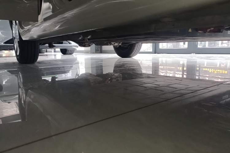 Used Wuling Hongguang MINIEV 2025 Four-Door Version Advanced Edition Right Side Sill
