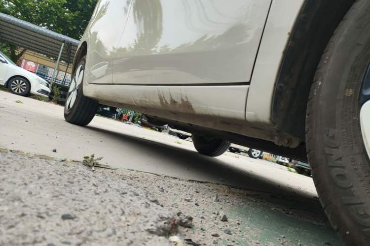 Used Wuling Hongguang MINIEV 2025 Four-Door Version Advanced Edition Right Side Sill