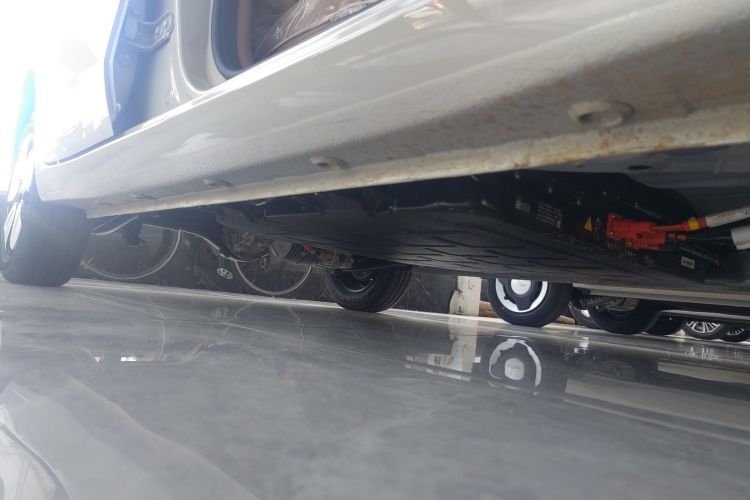 Used Wuling Hongguang MINIEV 2025 Four-Door Version Advanced Edition Right Side Sill