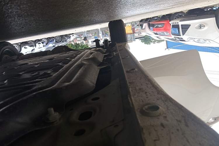 Used Wuling Hongguang MINIEV 2025 Four-Door Version Advanced Edition Right Side Sill